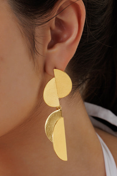 Crescent Suave Earrings