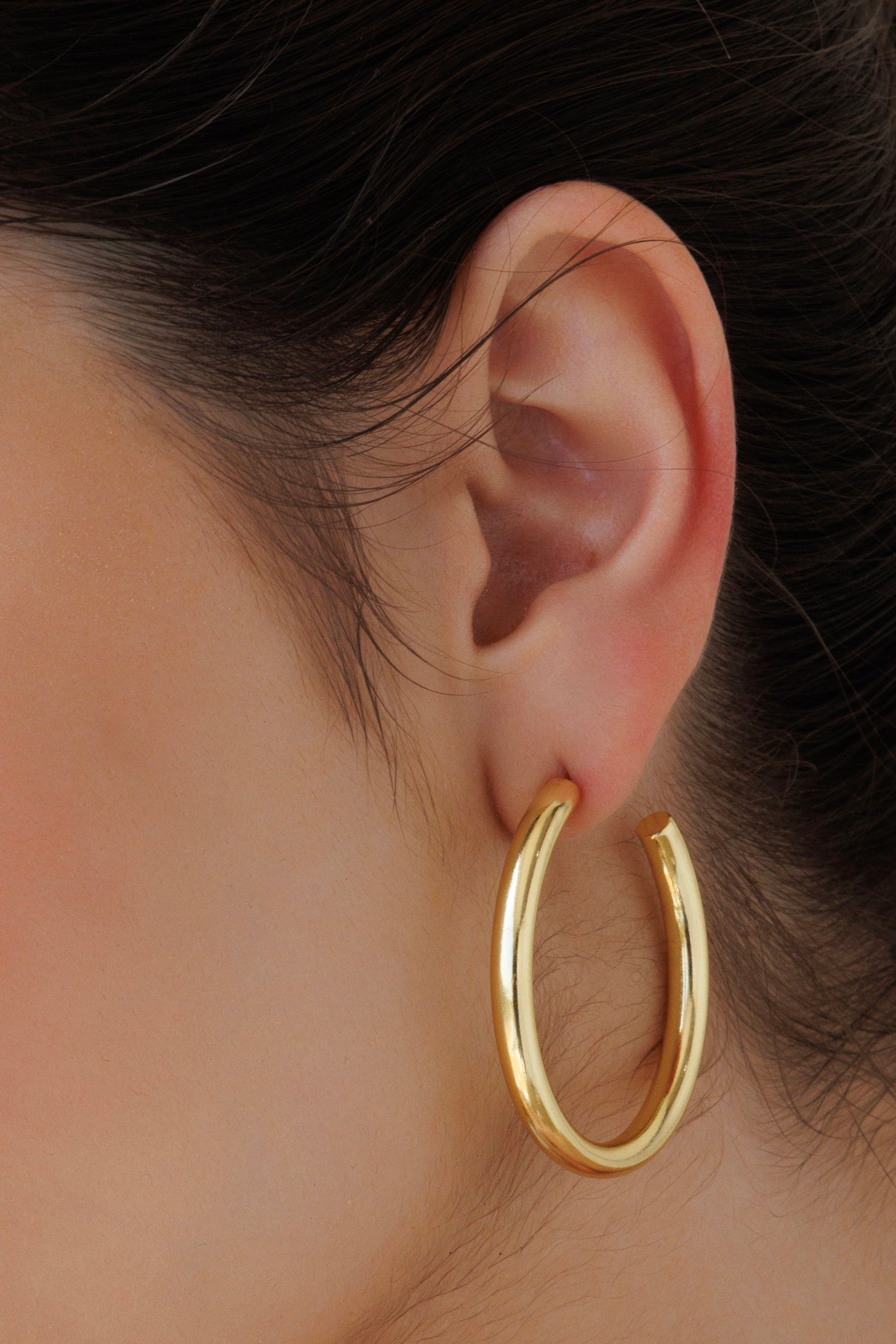 Luna Luxe Hoops