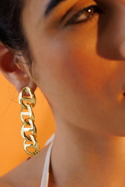 Oval Interlocked Earrings