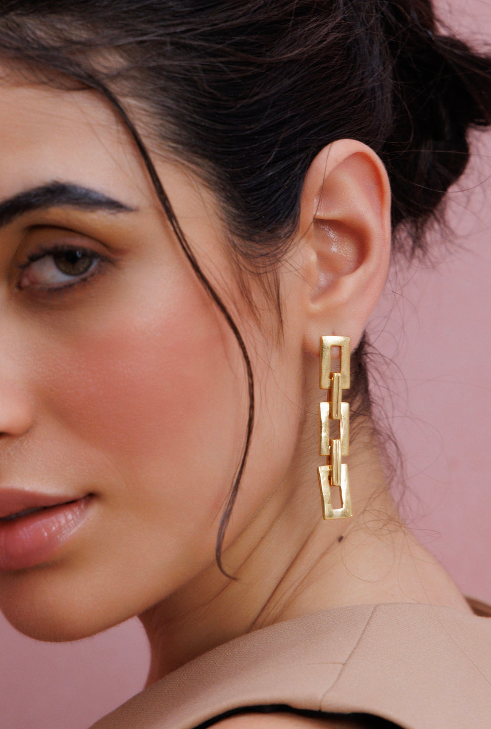 Lineal Chic Earrings