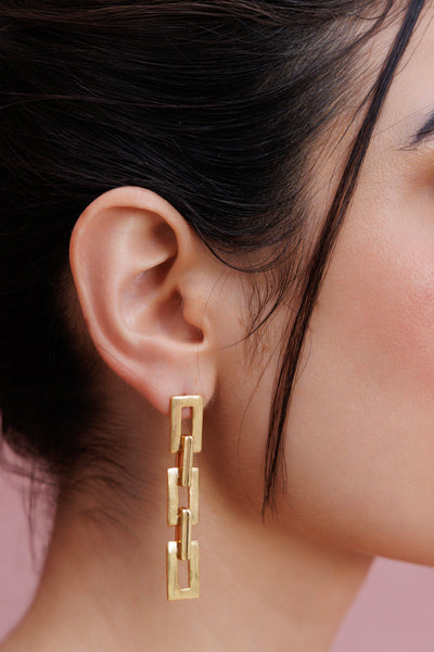 Lineal Chic Earrings