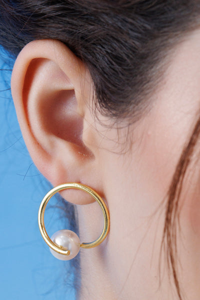 Pearl Ear Studs