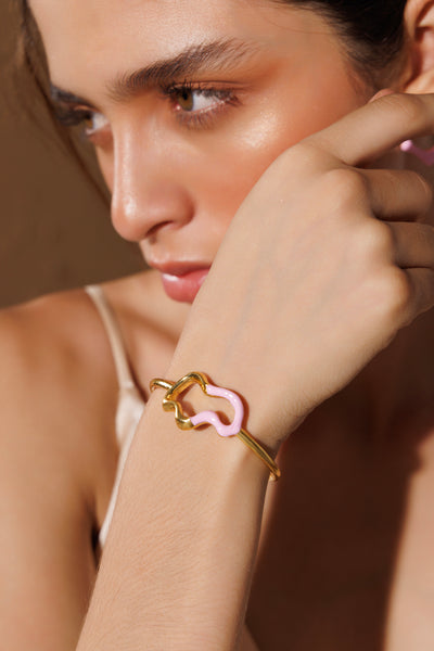 Belle Sleek Rose Bracelet