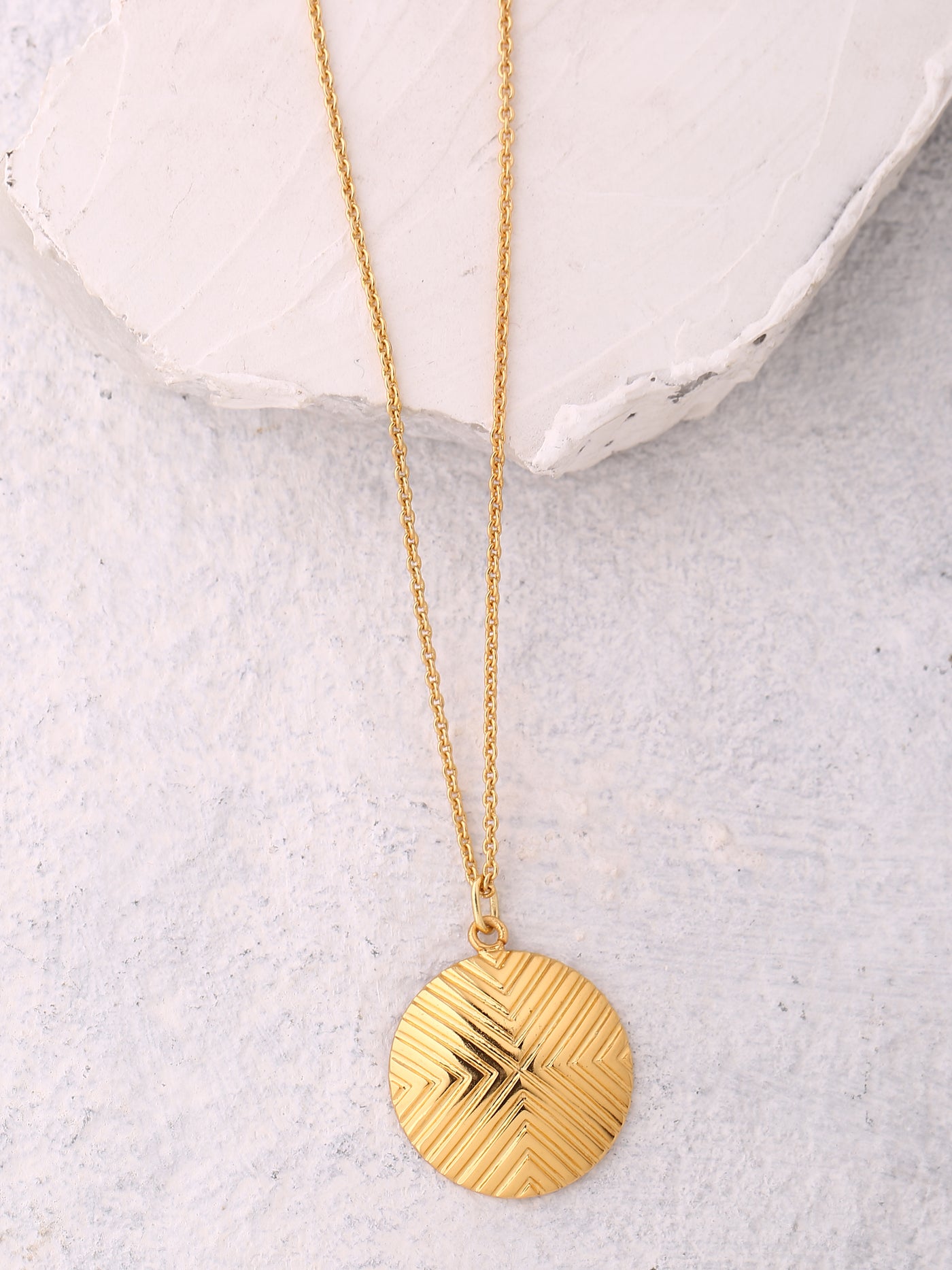 Kalkan Textured Pendant Necklace